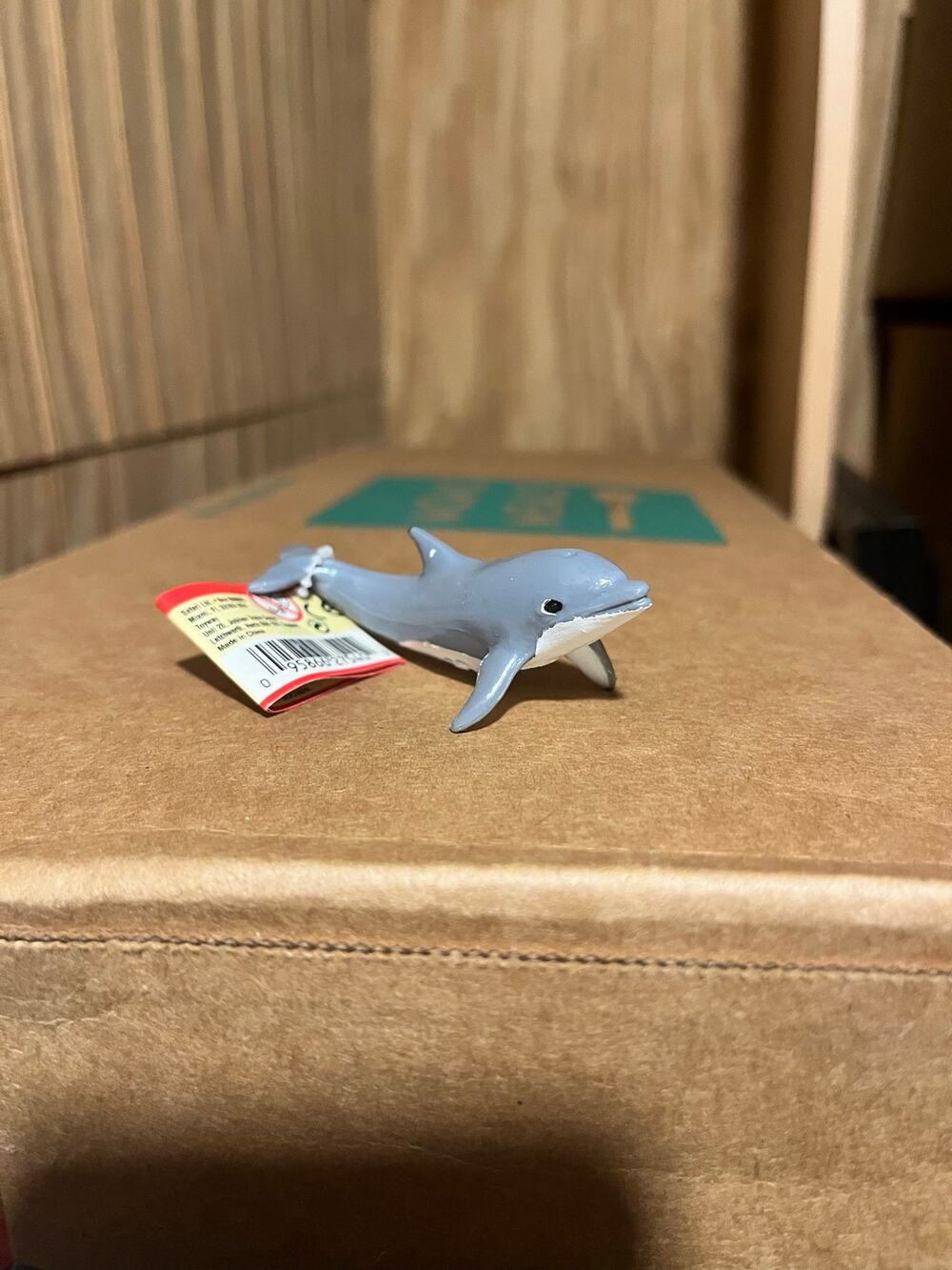 1996 Wild Safari Bottlenose Dolphin Calf toy figurine